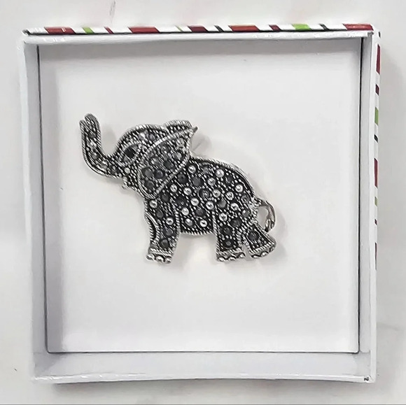 Source Unknown Jewelry - Elephant Brooch Pin Rhinestones Silver Tone